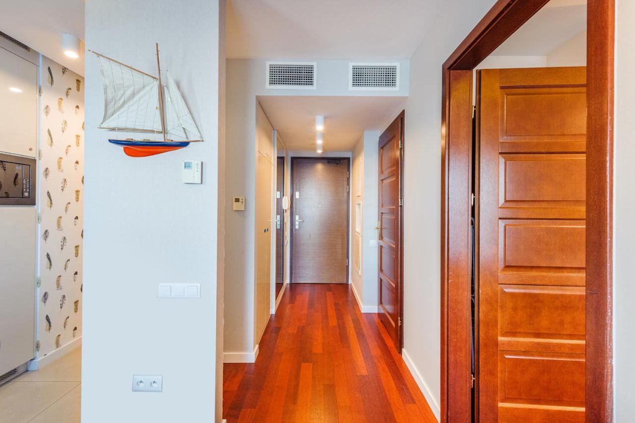 Yacht Club Sea Towers Premium *